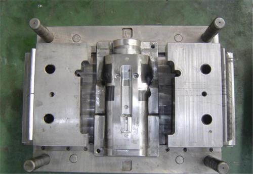 上海长宁注塑成型模具厂 精密模具加工的技术与服务典范